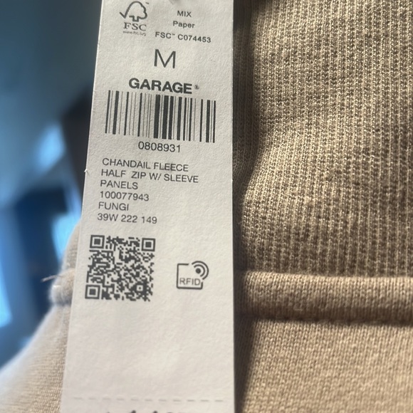 NWT Garage half zip fleece pullover - Picture 4 of 4